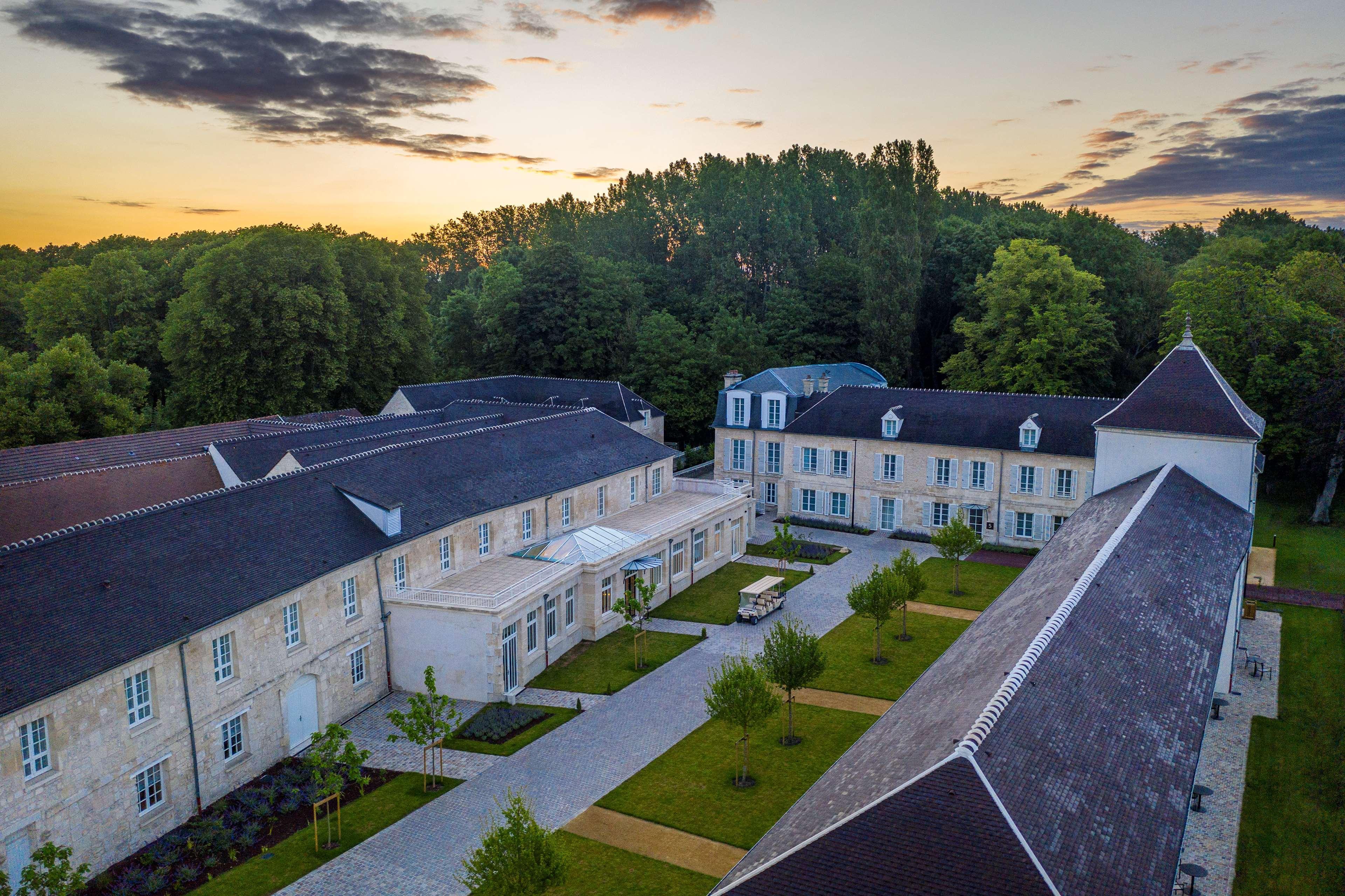 Hyatt Regency Chantilly Vineuil-Saint-Firmin Exterior foto